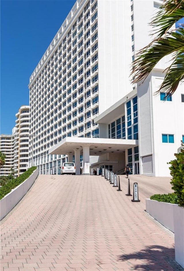 5445 Collins Ave 517, Miami Beach