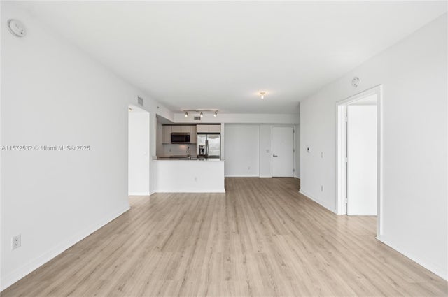 4 of 24 - 4250 Biscayne Blvd 1516, Miami, FL