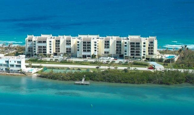 2 of 46 - 19670 Beach Rd A404, Tequesta, FL