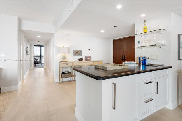 5 of 46 - 19670 Beach Rd A404, Tequesta, FL