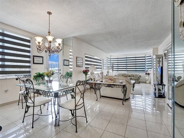 5 of 32 - 1980 S Ocean Dr 3p, Hallandale Beach, FL