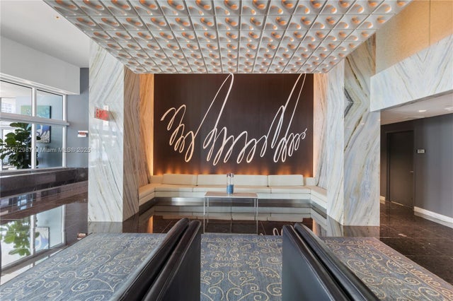 1 of 19 - 335 S Biscayne Blvd 2700, Miami, FL