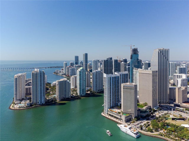 5 of 19 - 335 S Biscayne Blvd 2700, Miami, FL