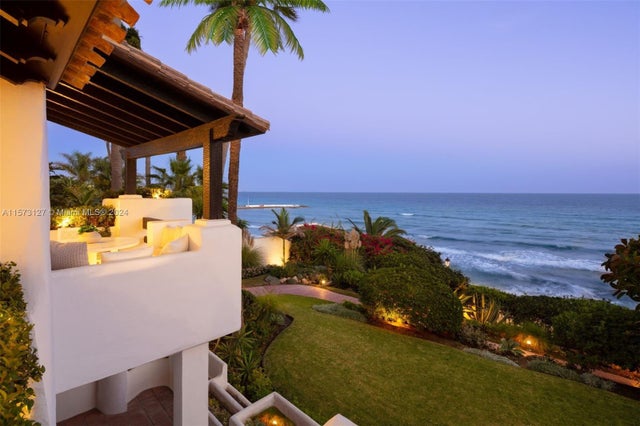 1 of 31 - 00 Puente Romano Resort, Marbella, 