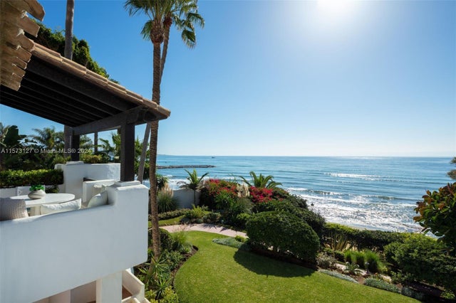 2 of 31 - 00 Puente Romano Resort, Marbella, 