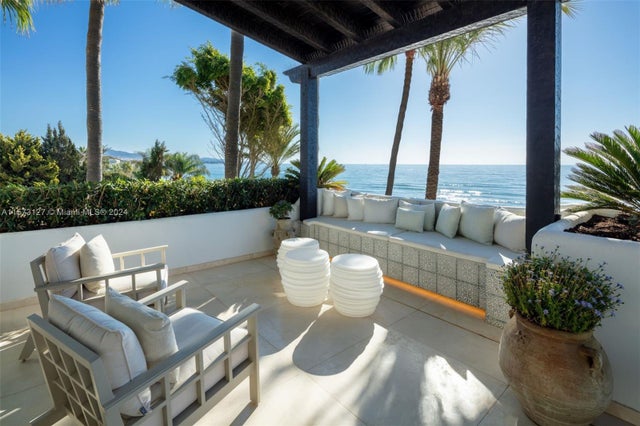5 of 31 - 00 Puente Romano Resort, Marbella, 