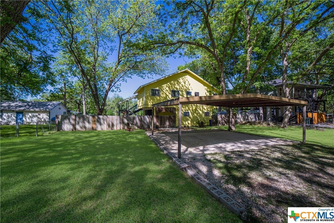 298 Meadowlake Drive on Meadow Lake in Seguin MLS® 541619 Listed for