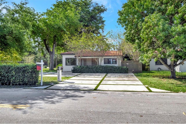 1 of 53 - 2198 Ne 183rd St, North Miami Beach, FL