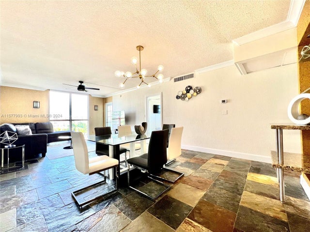 2 of 26 - 3901 S Ocean Dr 6w, Hollywood, FL