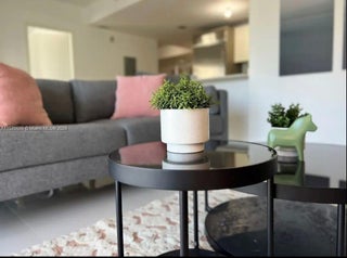 Photo of Listing #A11575605