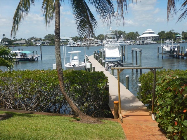 2 of 69 - 4643 Se Cheerio Way, Stuart, FL