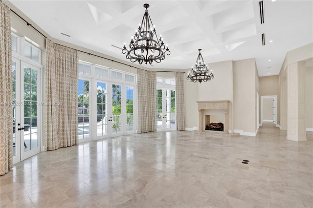 4 of 12 - 4600 Granada Blvd, Coral Gables, FL