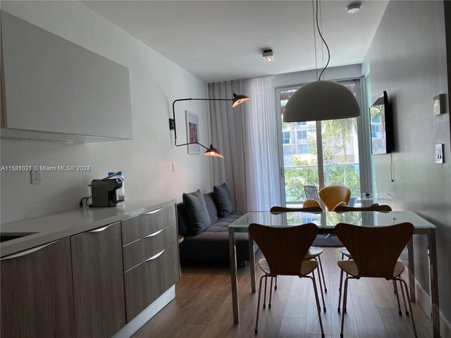 1 of 1 - 1215 West Ave 204, Miami Beach, FL