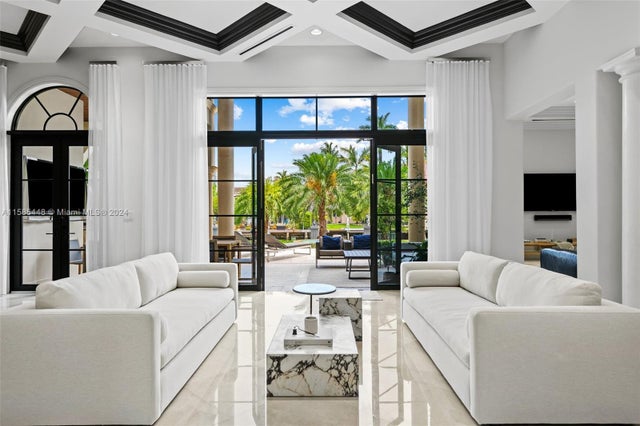 5 of 41 - 631 Hibiscus Dr, Hallandale Beach, FL