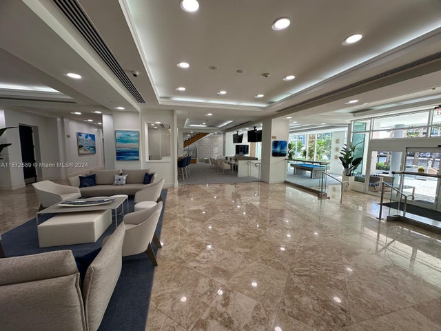 1 of 22 - 2670 E Sunrise Blvd 317, Fort Lauderdale, FL
