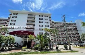 2 of 18 - 3660 Ne 166th St 611, North Miami Beach, FL