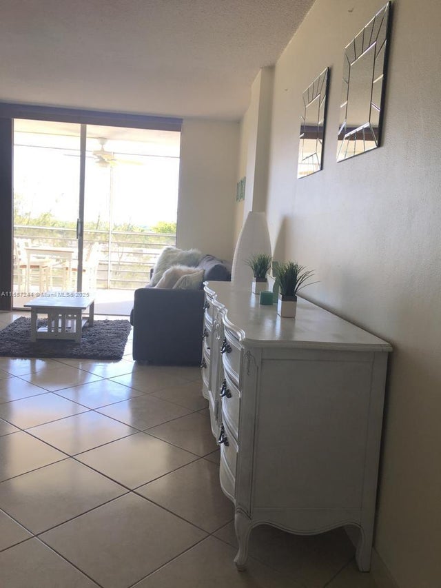 5 of 18 - 3660 Ne 166th St 611, North Miami Beach, FL