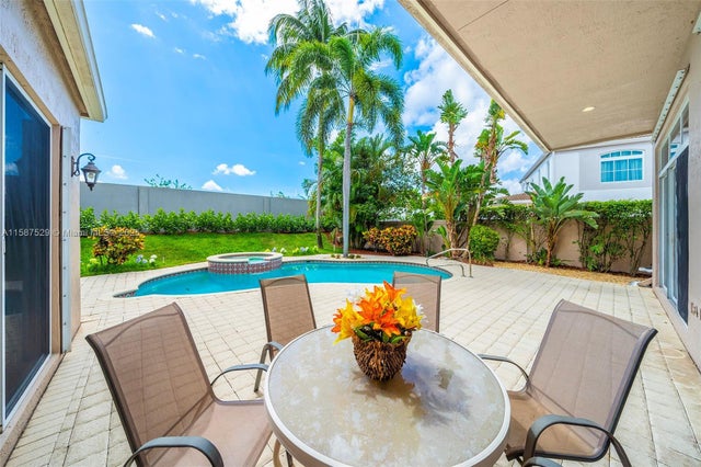 5 of 53 - 6071 Nw 43rd Ter, Boca Raton, FL
