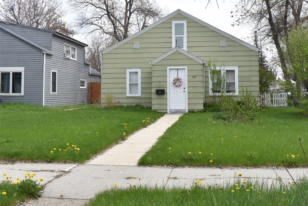 607 S Wisconsin Street, Conrad, MT (MLS® 30026364)