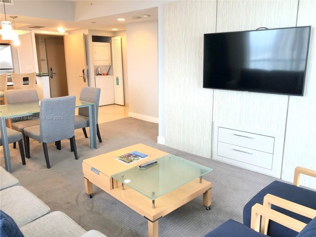 4 of 43 - 18683 Collins Ave 1907, Sunny Isles Beach, FL