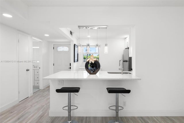 4 of 32 - 2300 Ne 1st Ln 106, Boynton Beach, FL
