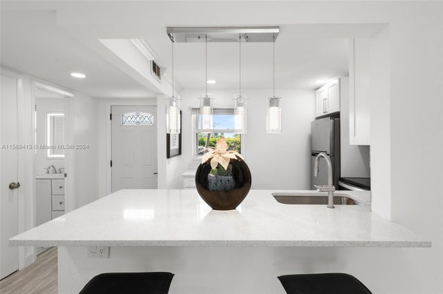 5 of 32 - 2300 Ne 1st Ln 106, Boynton Beach, FL