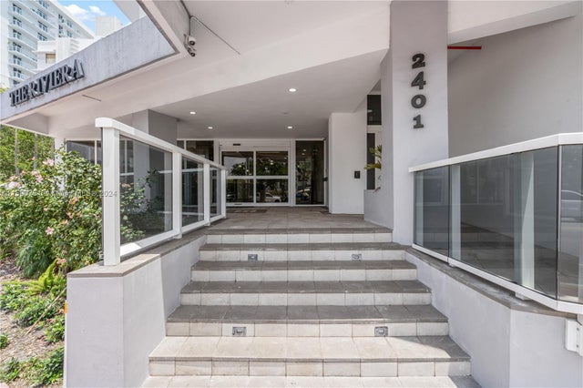 4 of 43 - 2401 Collins Ave 404, Miami Beach, FL