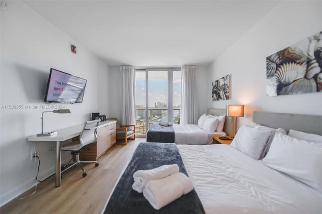 5 of 16 - 2602 E Hallandale Beach Blvd R2303, Hallandale Beach, FL
