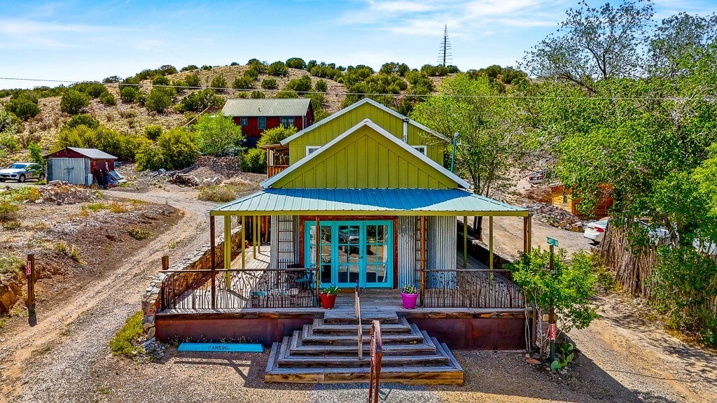 Madrid & Los Cerrillos Homes For Sale Santa Fe, New Mexico Santa Fe