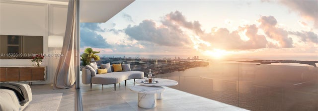 4 of 28 - 99 Se 5th St 4305, Miami, FL