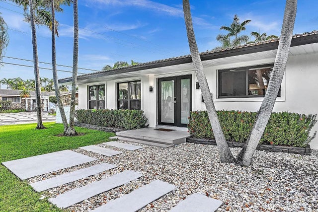 1 of 52 - 536 Hibiscus Dr, Hallandale Beach, FL