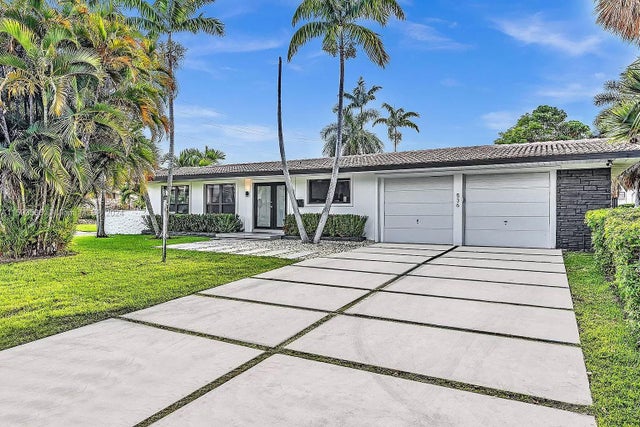 2 of 52 - 536 Hibiscus Dr, Hallandale Beach, FL