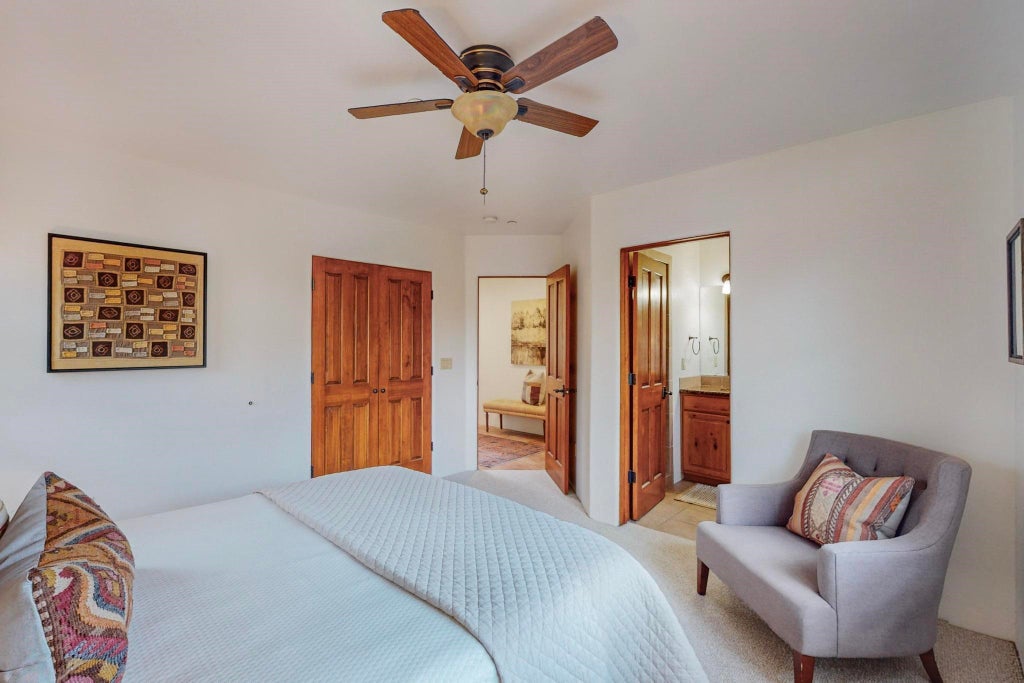 103 Catron 39, Santa Fe Property Listing MLS® 202401878
