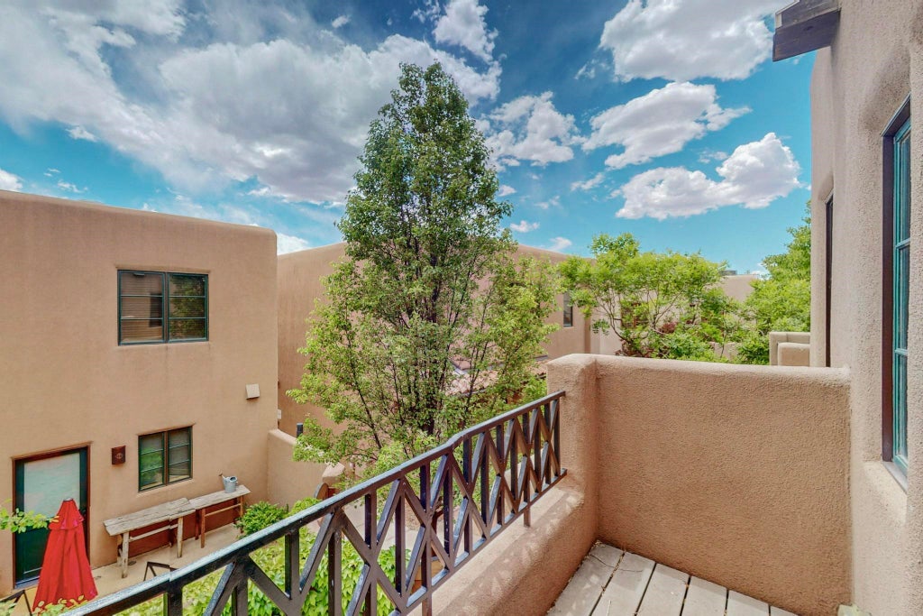 103 Catron 39, Santa Fe Property Listing MLS® 202401878
