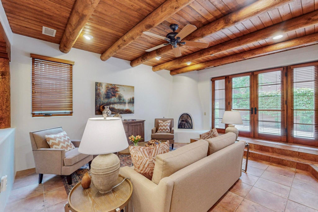 103 Catron 39, Santa Fe Property Listing MLS® 202401878