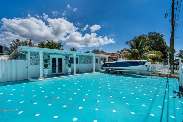 1 of 34 - 1651 Nw 111th St, Miami, FL