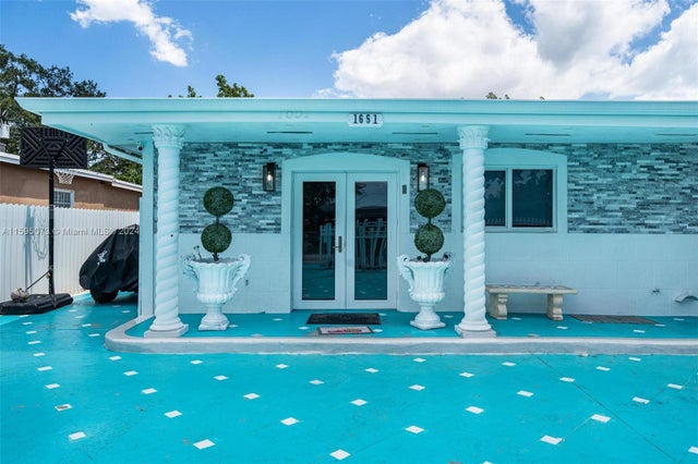 2 of 34 - 1651 Nw 111th St, Miami, FL