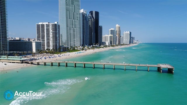 1 of 33 - 200 172nd St 222, Sunny Isles Beach, FL