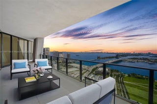 Photo of Listing #A11597793