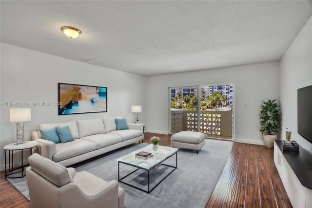 2 of 47 - 1901 S Ocean Dr 207, Hollywood, FL