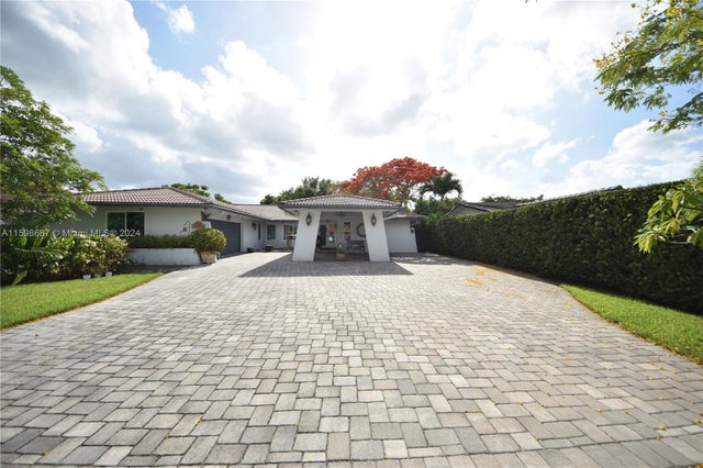 1 of 83 - 3024 Sw 98th Ct, Miami, FL