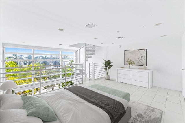 5 of 32 - 421 Meridian Ave 19, Miami Beach, FL