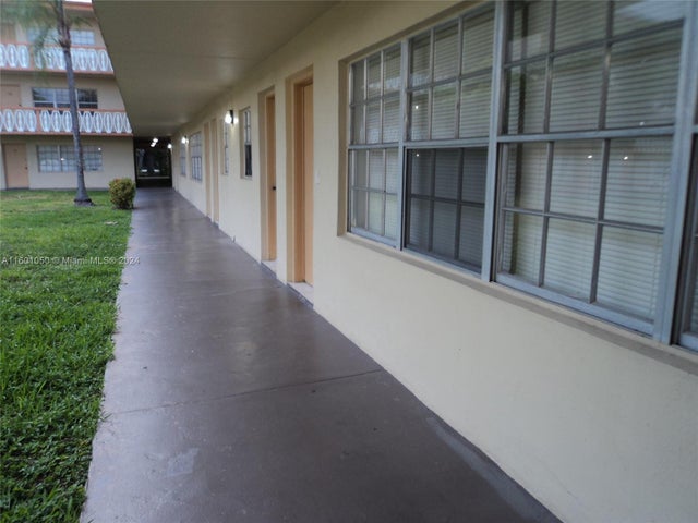 3 of 20 - 11855 Ne 19th Dr 5, North Miami, FL