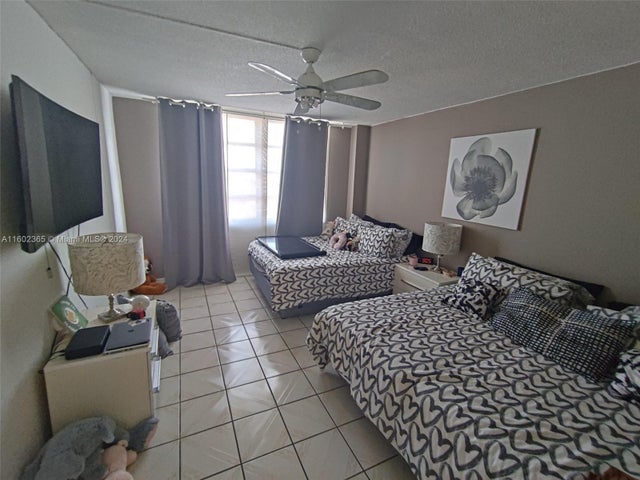 2 of 14 - 2780 Ne 183rd St 1903, Aventura, FL