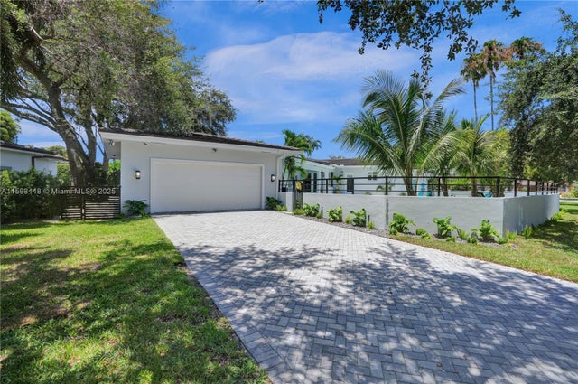 2 of 46 - 4705 Granada Blvd, Coral Gables, FL