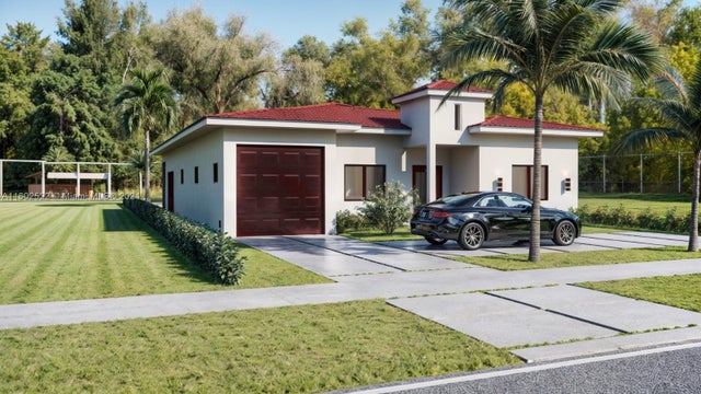 1 of 6 - 904 Ne 5th Ave, Homestead, FL