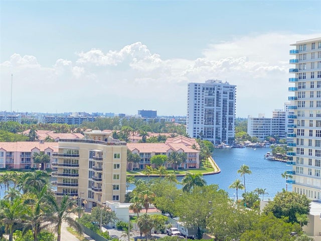 2 of 41 - 3901 S Ocean Dr 10p, Hollywood, FL