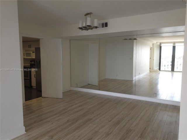 4 of 31 - 1121 Crandon Blvd D604, Key Biscayne, FL