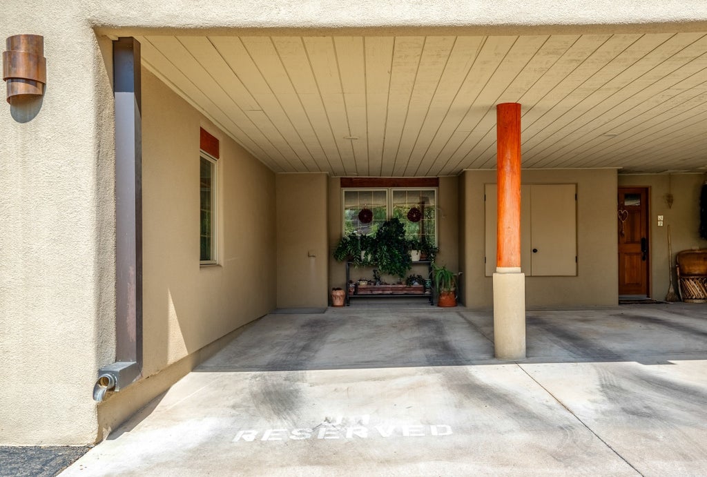 501 Rio Grande Avenue J1, Santa Fe Property Listing MLS® 202402250