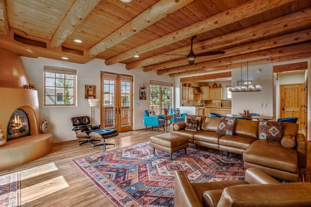 501 Rio Grande Avenue J1, Santa Fe Property Listing MLS® 202402250